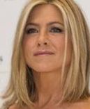Jennifer Aniston promuje swoje perfumy
