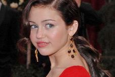 Czy Miley Cyrus jest gruba?