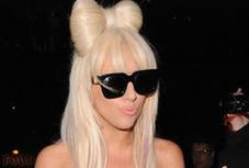 Lady Gaga fascynuje i szokuje