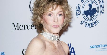 Jane Fonda wściekła za retusz na okładce magazynu 'V'