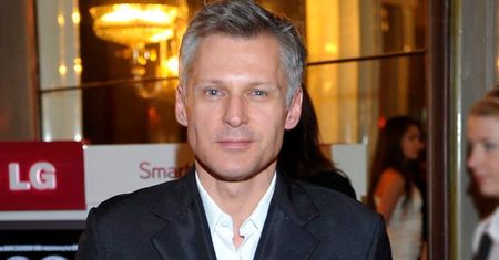 Kozyra poleciał do Bellucci z kwiatami!