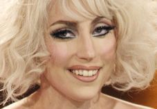 Lady Gaga - piękna czy przerażająca?