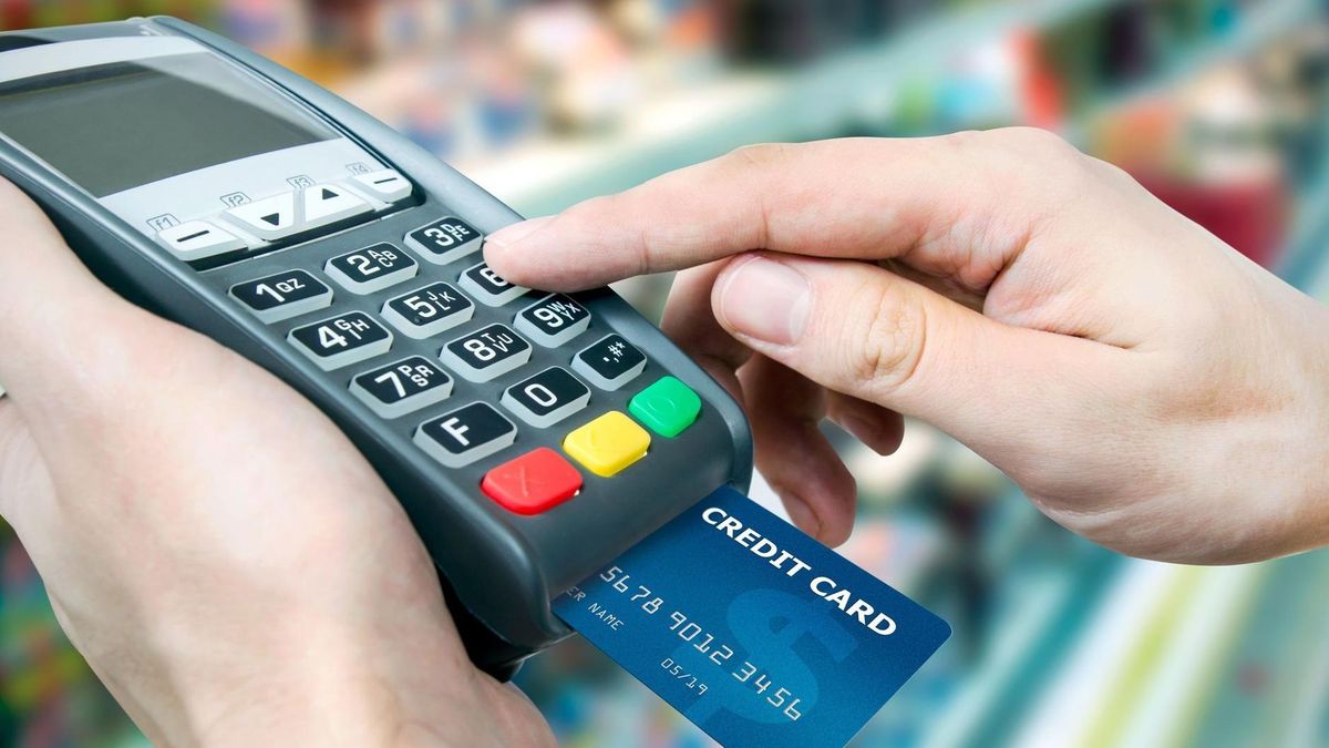 Koszt urządzeń zniechęca przedsiębiorców do zainstalowania terminali płatniczych