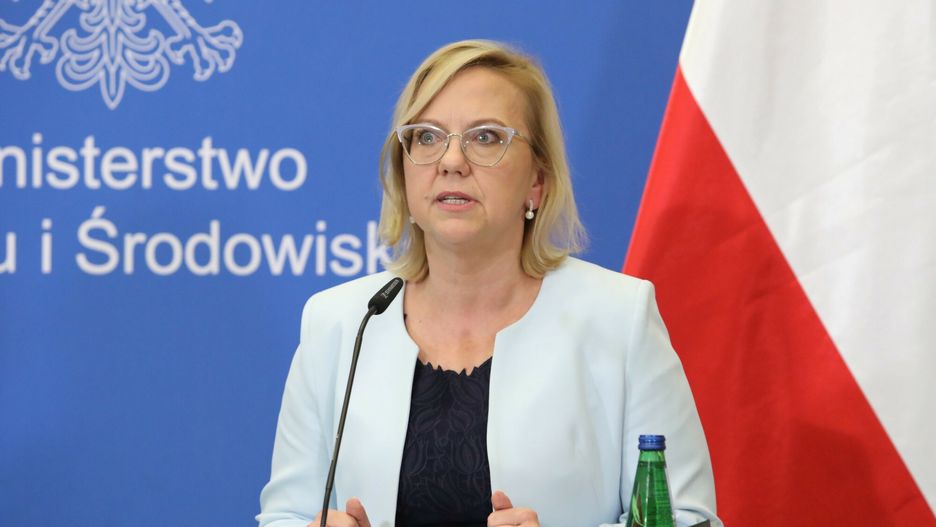 Konferencja prasowa minister Klimatu i ?rodowiska
05.08.2022 Warszawa, Konferencja prasowa minister Klimatu i Srodowiska, Fot Tomasz Jastrzebowski/REPORTER
n/z: Anna Moskwa
Tomasz Jastrzebowski/REPORTER