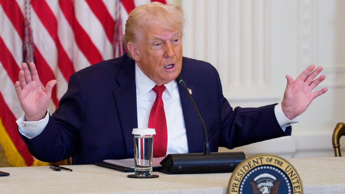 President Trump Hosts Roundtable On Rural Health Transformation
Bloomberg
north american, health care healthcare, u.s. government, us, 2026uspolitics, united states of america, the white house, americas, government news, u.s.a., american