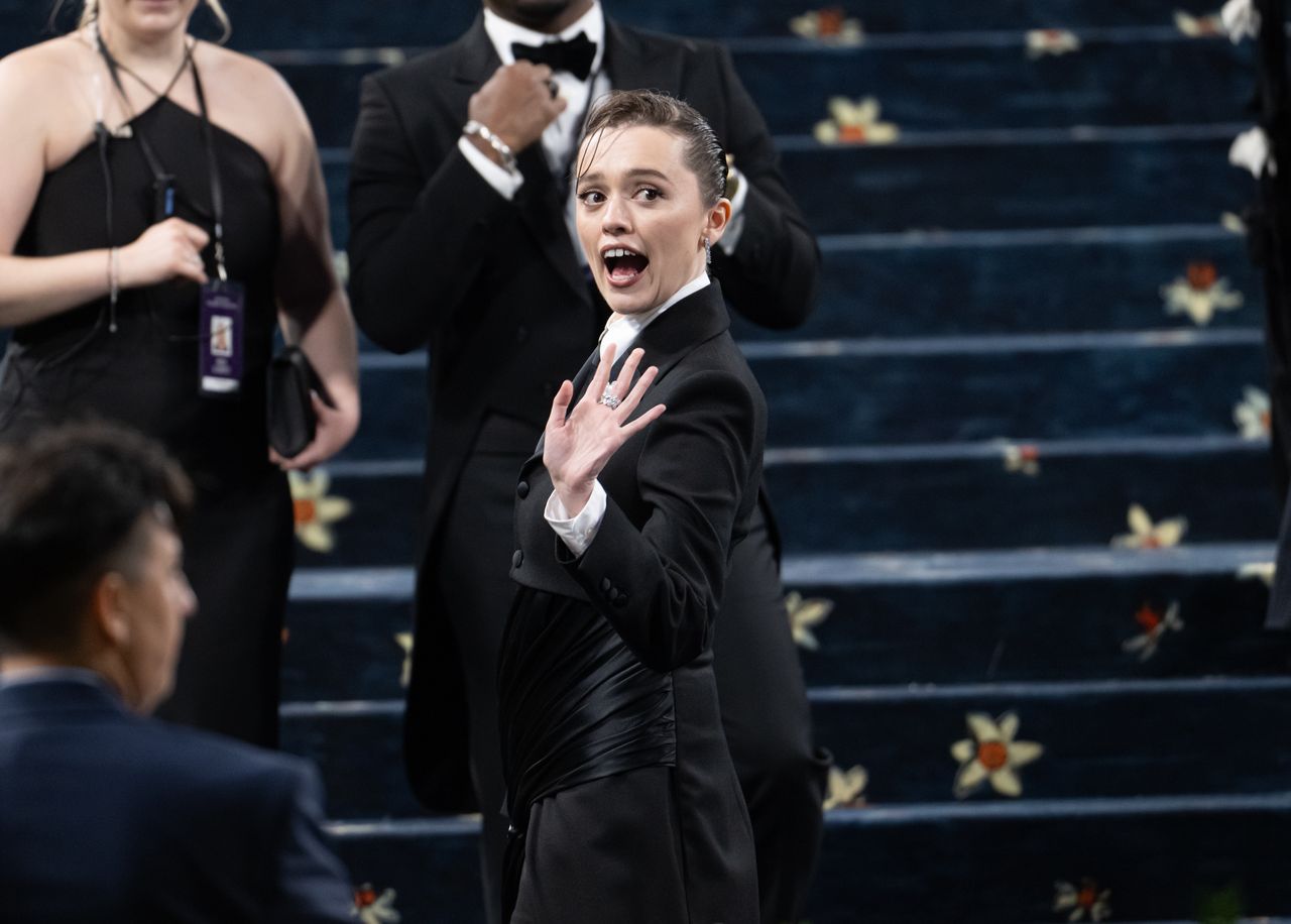 Aimee Lou Wood na planie filmu w Polsce. "Czas na Pollywood!"