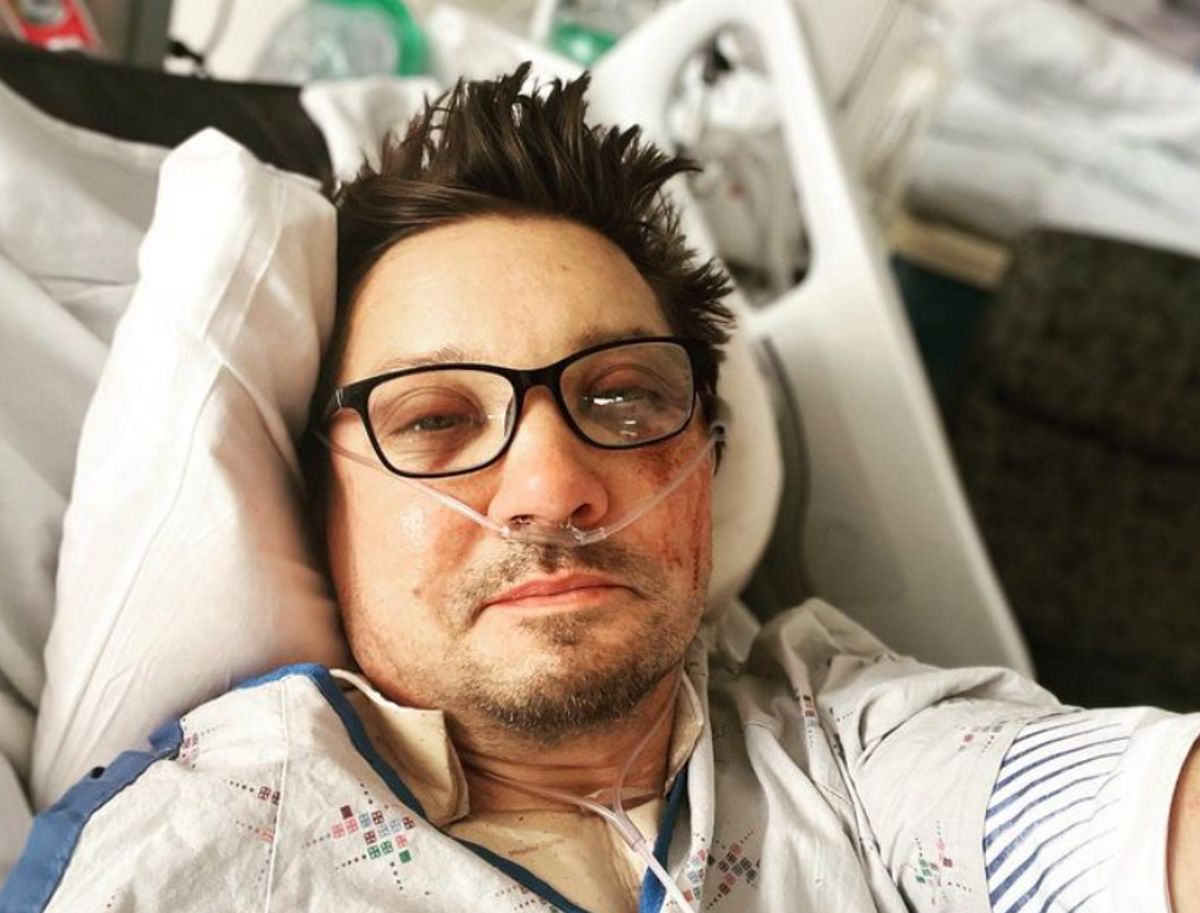 Jeremy Renner zamieścił na Instagramie jedno zdjęcie po wypadku