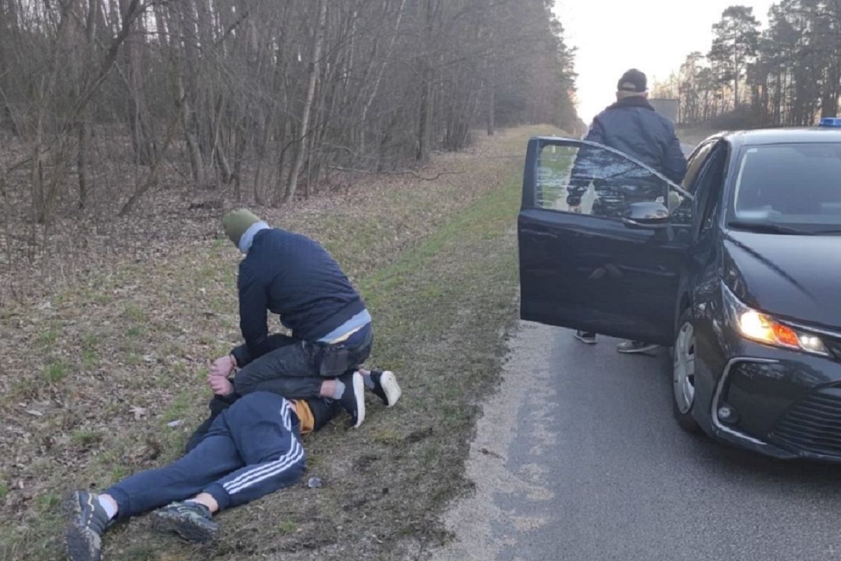 Świebodzin. Rzucił się na policjantów z bagnetem. Nie był "płotką"