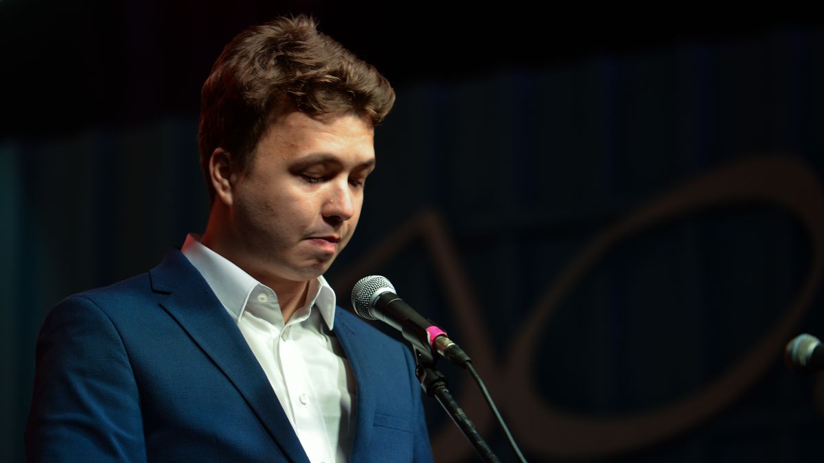 Białoruski dziennikarz, Raman Pratasiewicz został zatrzymany w  Mińsku