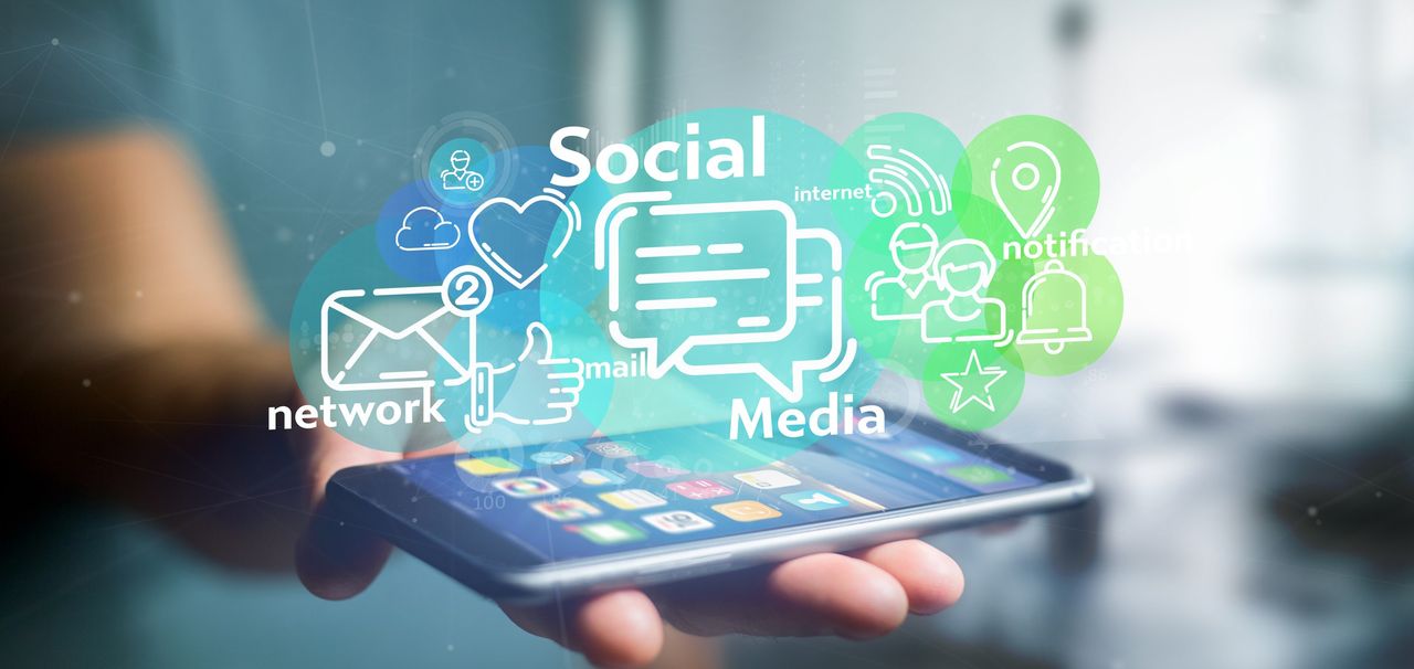 AI jako nowe media społecznościowe? Mark Zuckerberg uważa, że sztuczna inteligencja uczyni serwisy "bardziej wciągającymi i interaktywnymi"