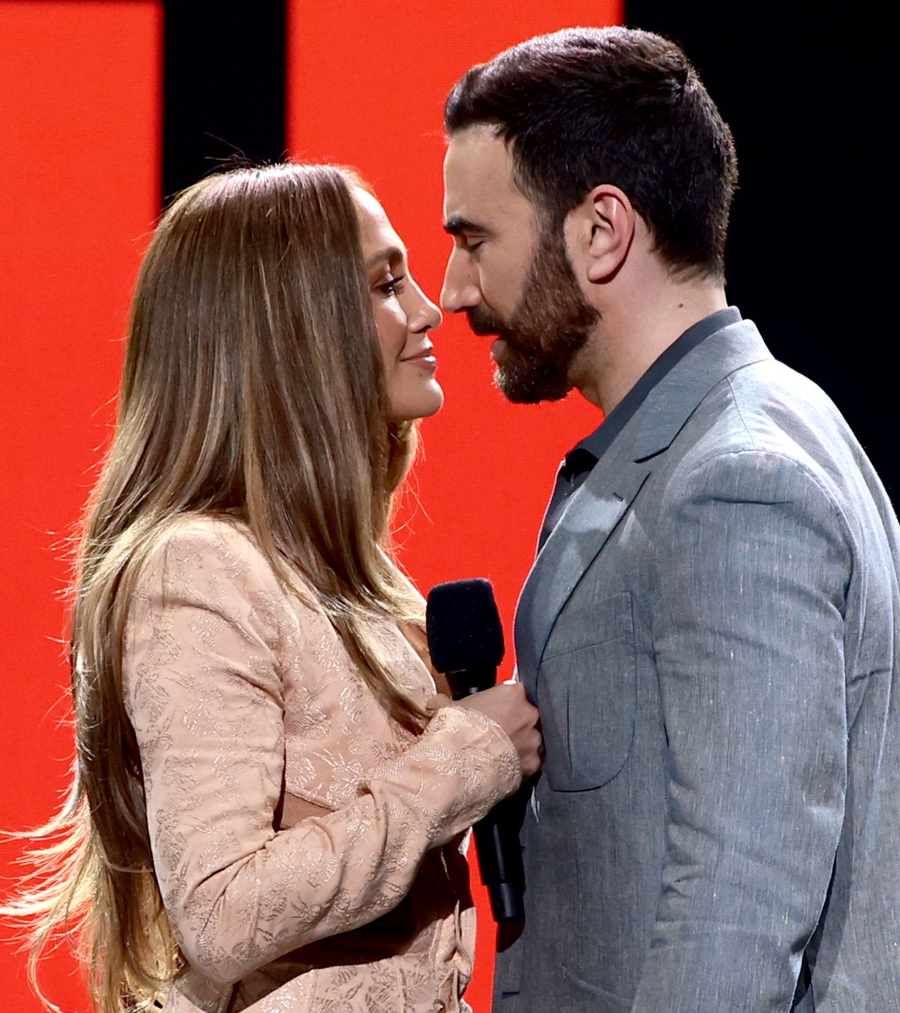 Jennifer Lopez i Brett Goldstein