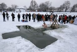 Prawosławni poświęcili wodę w jeziorku Czerniakowskim [ZDJĘCIA]