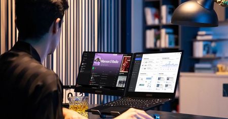 Pierwszy taki laptop. Producent wprowadził nietypowe rozwiązanie