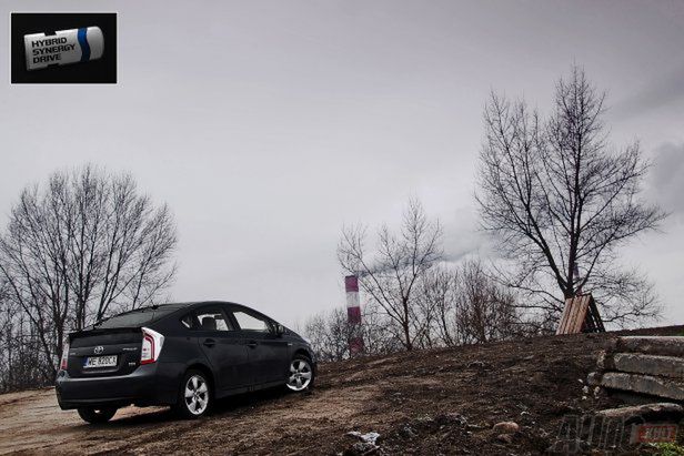 Toyota Prius FL Prestige - 7 ekoprzykazań [test autokult.pl]