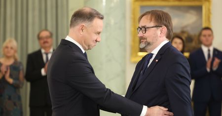Mocna krytyka pod adresem Dudy. Wymienił trzy argumenty broniące prezydenta