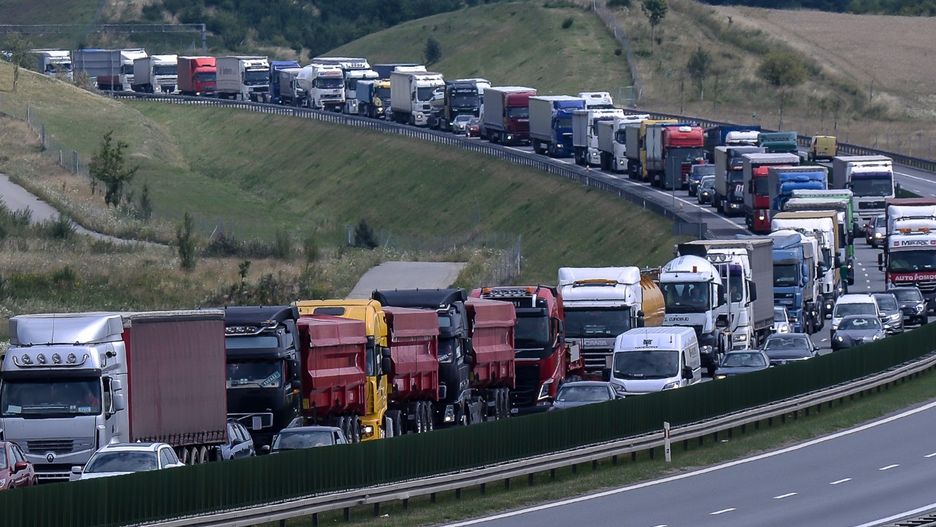 Europa nie ma infrastruktury ani wystarczających ilości energii odnawialnej dla transportu