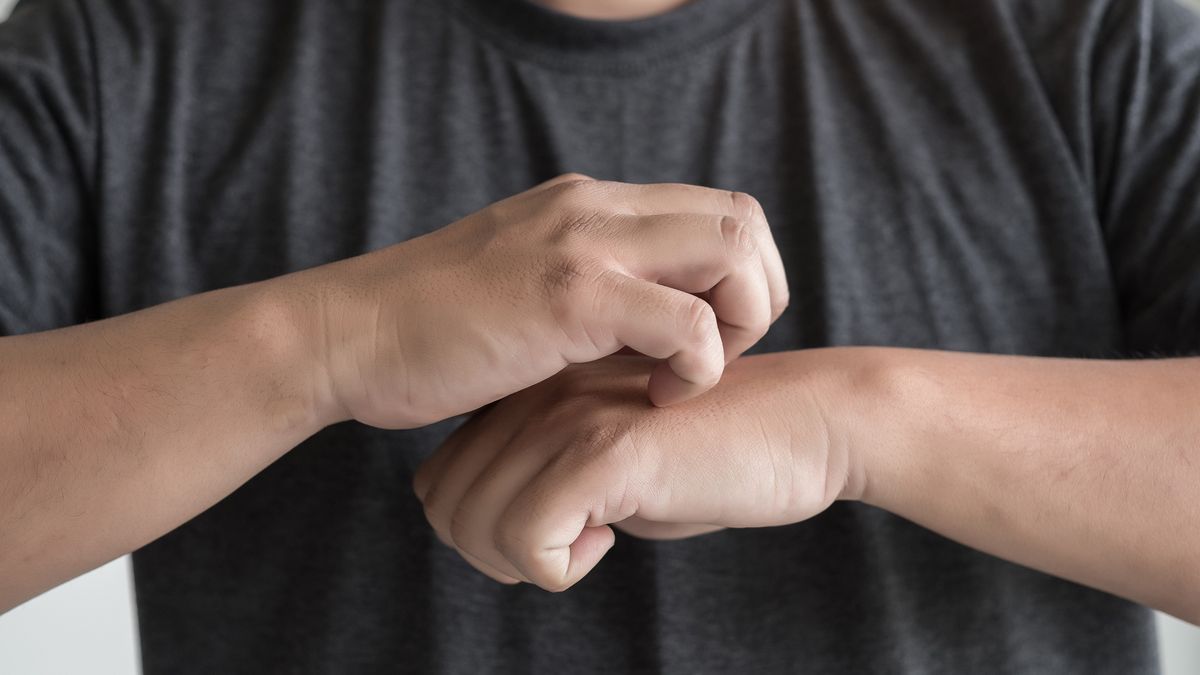 Swędzenie skóry może być objawem zatrucia toksynami