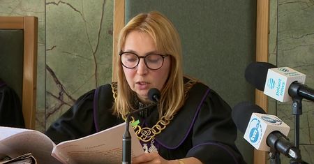 Wyrok w sprawie zdjęć europosłów na szubienicach. Dwie osoby zostały uznane za winne
