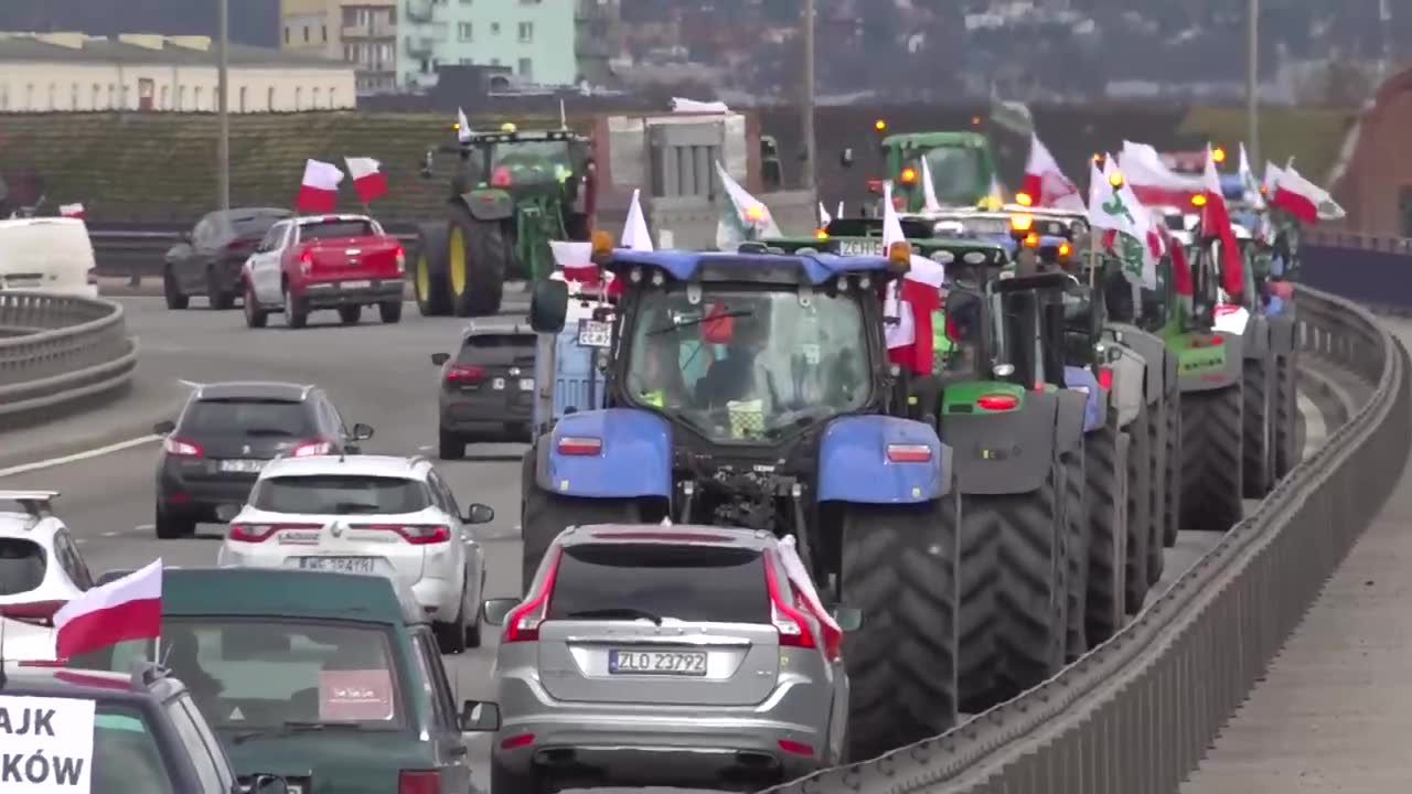 Protest rolników w Szczecinie. Zapowiedzieli, że zostaną tu przez miesiąc