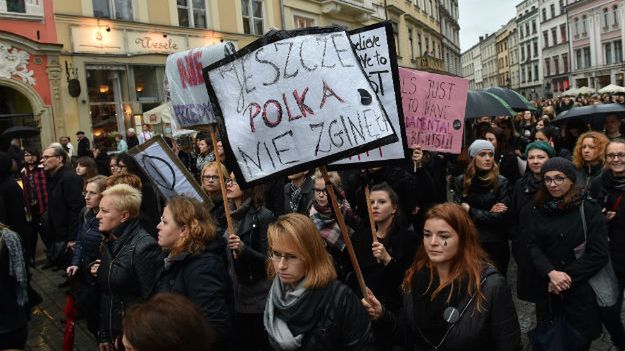 Czarny marsz w Krakowie