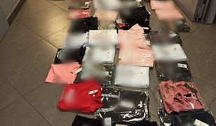 Będzin. Akcja na targowisku, zarekwirowane podróbki