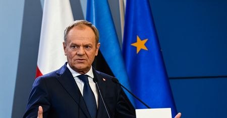 Głośna sprawa zakupu szczepionek w Brukseli. W grę wchodzą miliardy. Polska zmienia zdanie