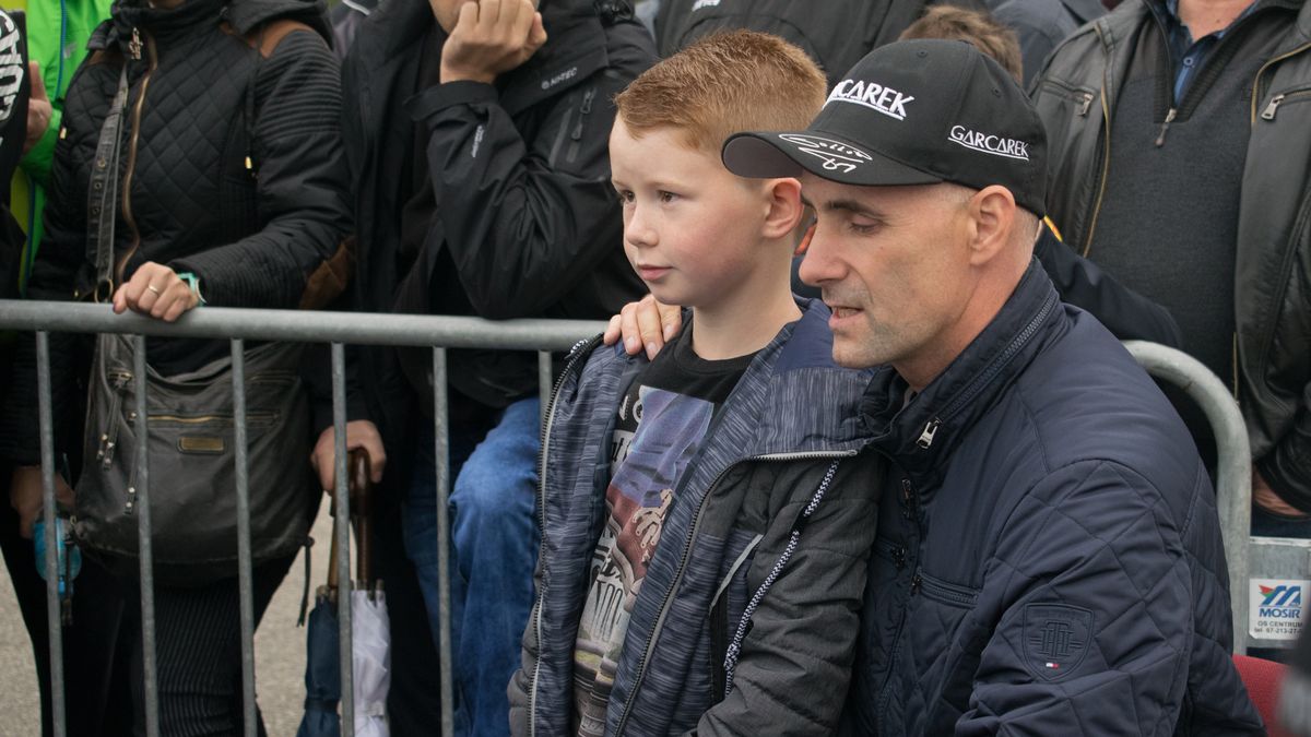 Tomasz Gollob z kibicem