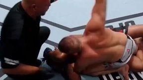 Marcin Tybura z bonusem za najlepszy występ wieczoru. Świetna gaża Polaka w UFC