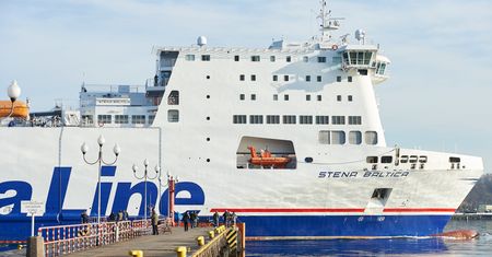 Gdynia. Akcja służb w porcie. Mężczyzna groził, że wysadzi prom