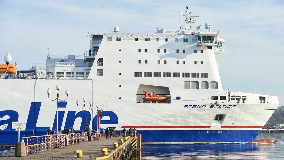 Gdynia. Akcja służb w porcie. Mężczyzna groził, że wysadzi prom 