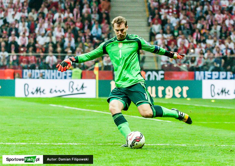 Manuel Neuer musiał uratować reprezentację przed stratą gola w meczu z Gibraltarem