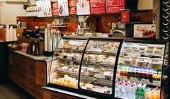 Niesprzedane posiłki ze Starbucksa i Pizza Hut pojawią się w aplikacji Too Good To Go