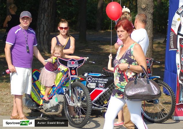 Dużym zainteresowaniem cieszyły się żużlowe motocykle