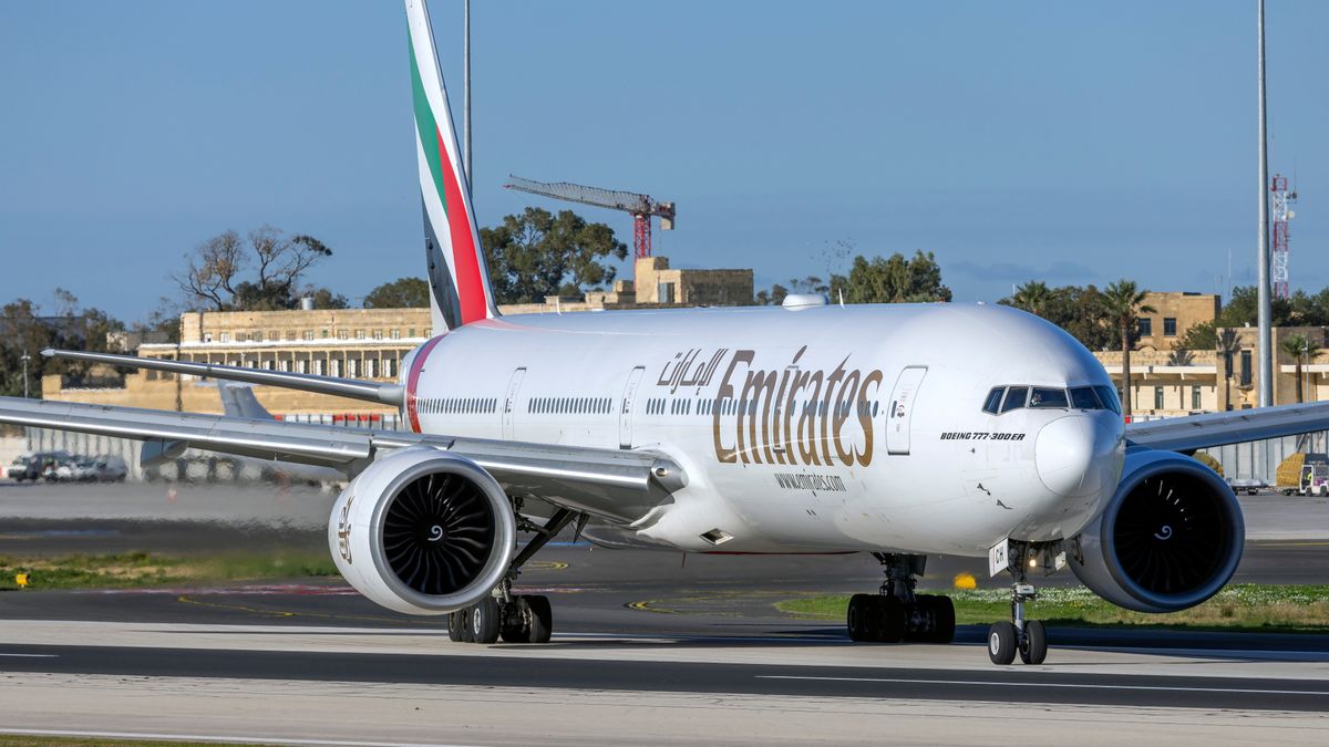 Pasażerowie pierwszej klasy mogą nawet wziąć prysznic w samoloci