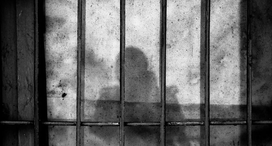 Dziennikarz znów w areszcie. Zarzucono mu znieważenie prezydenta Turcji