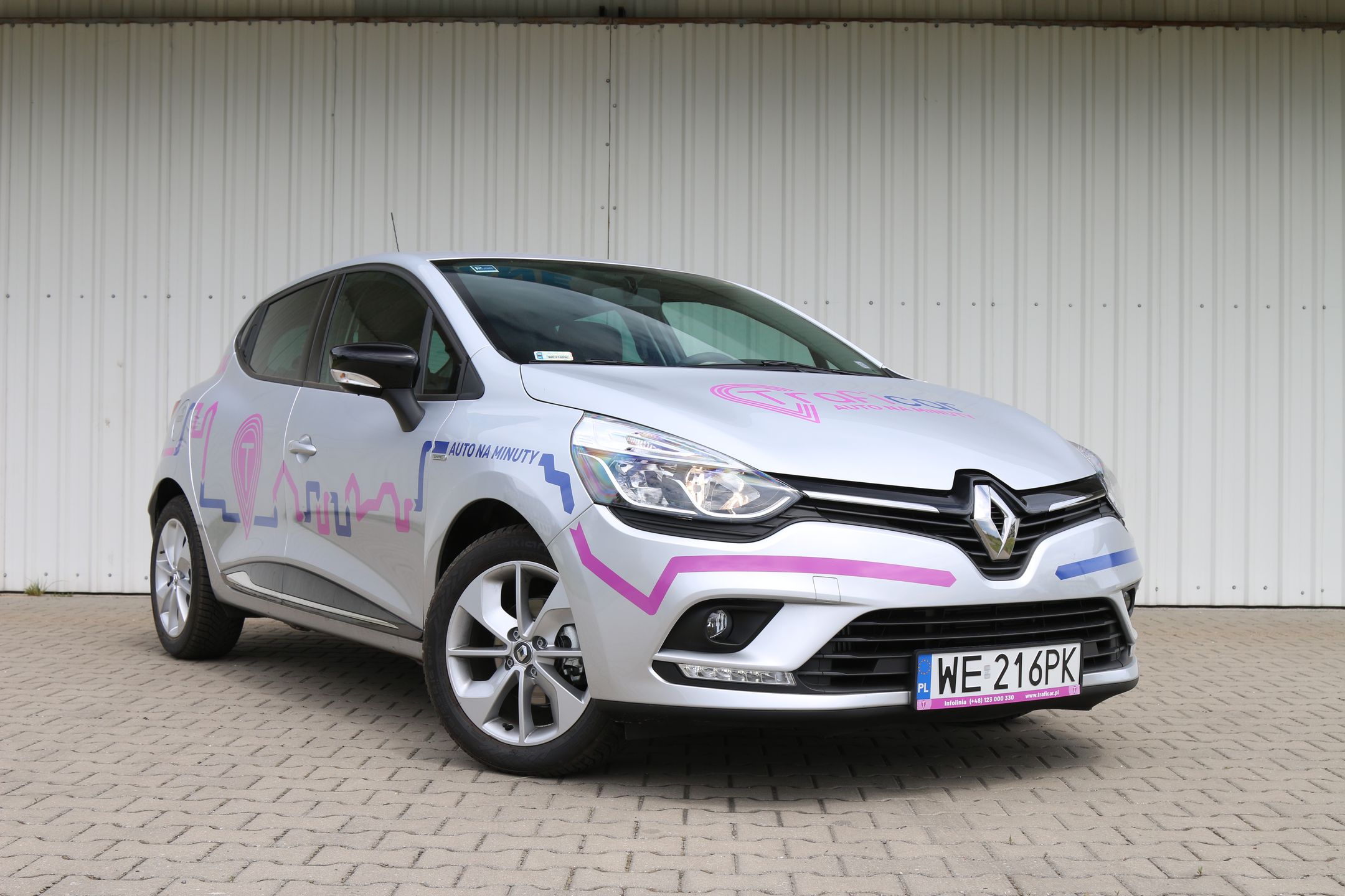Renault Clio z firmy Traficar
