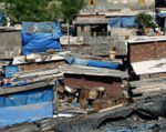 Indie: Kto kupi slumsy za 2,3 mld dolarów?