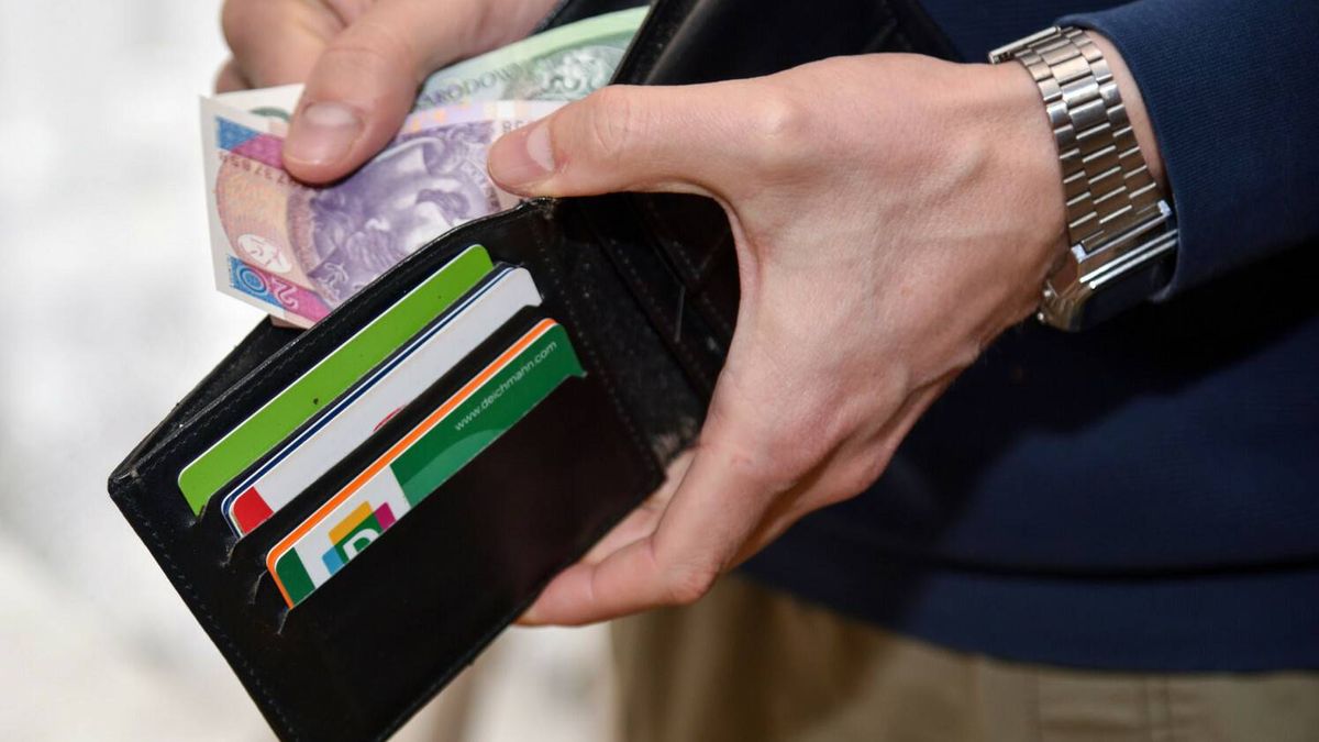 Kobieta kupiła frytkownicę. Fiskus wzywa ją do zapłaty podatku