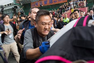 Bójki na ulicach Hongkongu