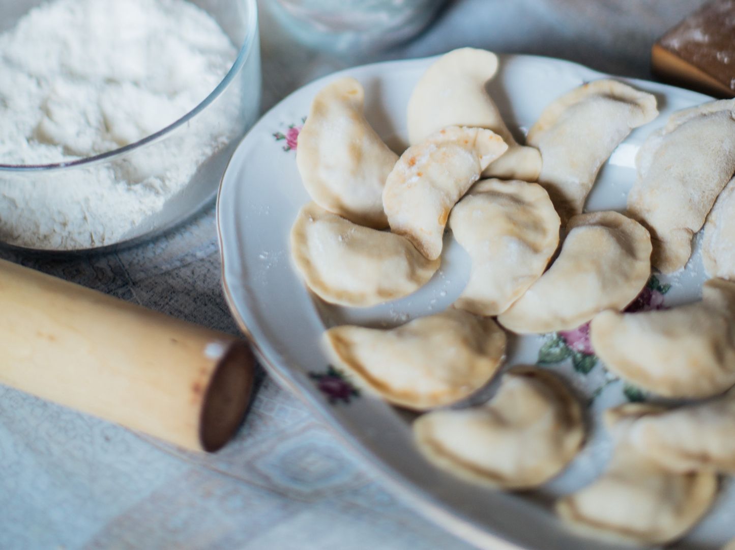 Poznaj sekret idealnego ciasta na pierogi. Tylko nieliczni go znają