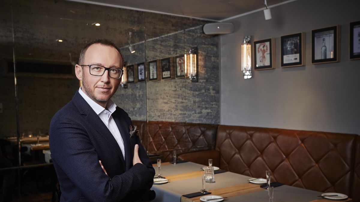 - Wiele restauracji wywiesza białą flagę - mówi właściciel "Folk Gospody" i "Oberży pod Czerwonym Wieprzem"