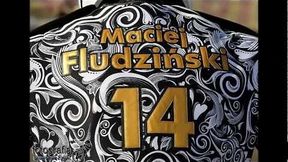 Maciej Fludziński na motocyklu żużlowym