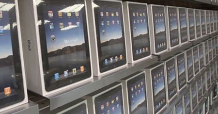 Czy iPad ma jakikolwiek wpływ na sprzedaż laptopów?