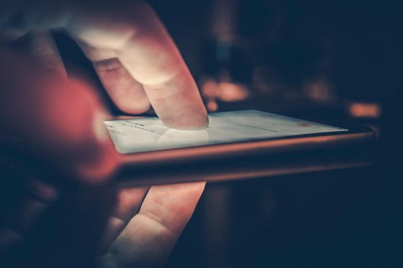 Jakie awarie usunie się dzięki ubezpieczeniu telefonu?