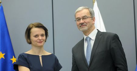 Część rządu ostrzegała przed tzw. daniną solidarnościową. Może uderzyć w rynek pracy