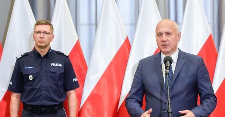 Będą dodatkowe pieniądze dla służb mundurowych. Rząd przyjął program ich modernizacji