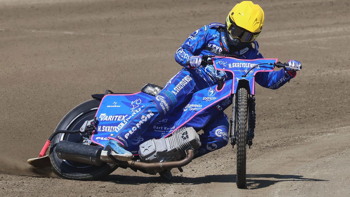 WP SportoweFakty / Mateusz Jaśkowiak / Na zdjęciu: zawodnik H.Skrzydlewska Orła Łódź