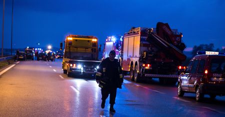 Tragiczny wypadek na A2. Jedna osoba nie żyje