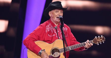 Zmarł uczestnik "The Voice Senior". Syn i żona pożegnali go we wzruszających słowach