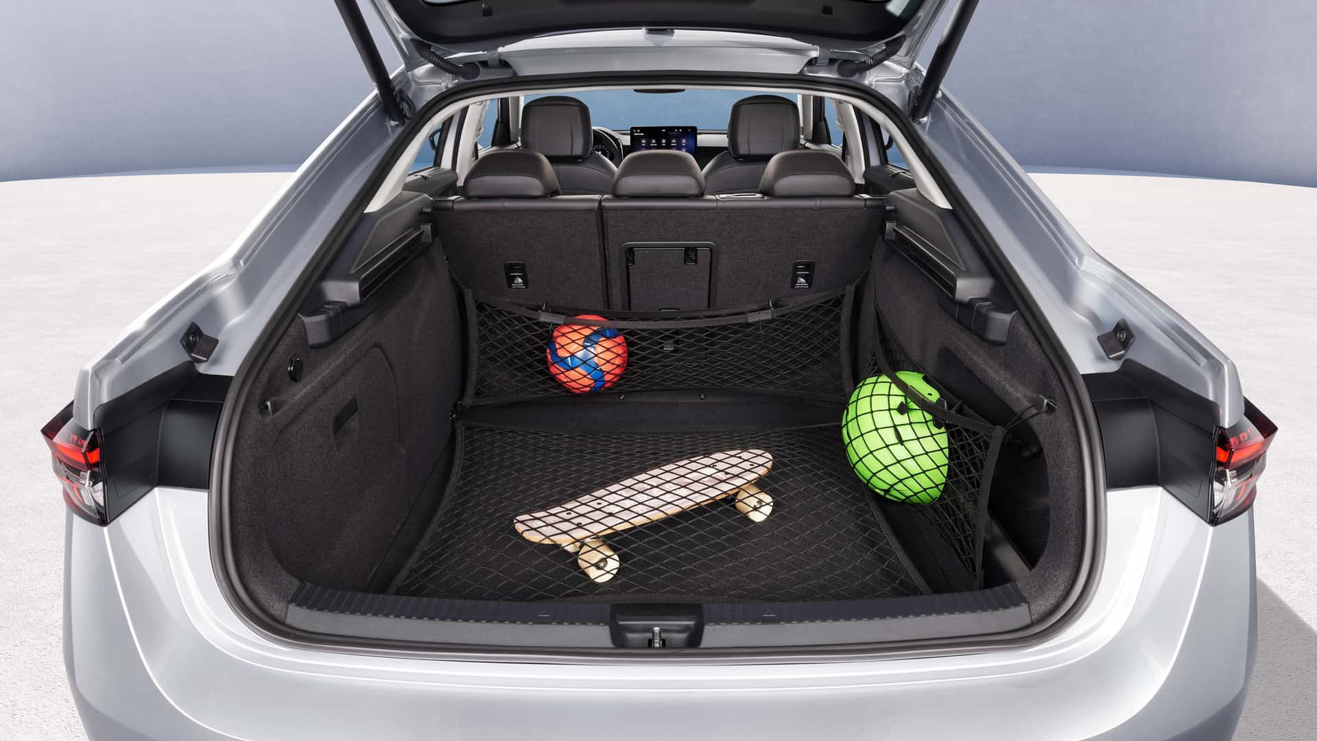 Nowa Škoda Superb